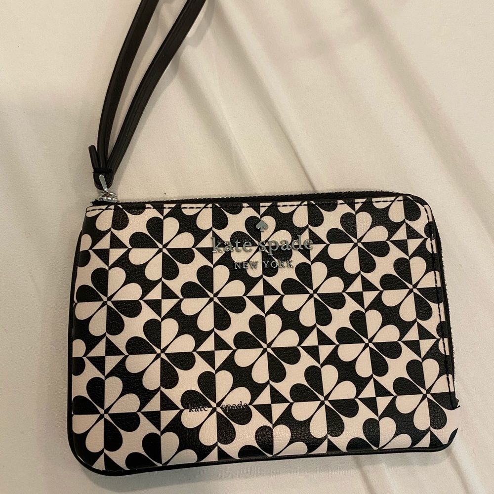 Kate Spade wristlet